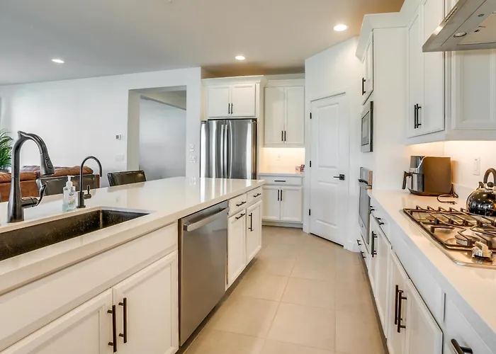 Ferienhaus 5 Mi To Westgate! Newly Built Family Retreat Glendale